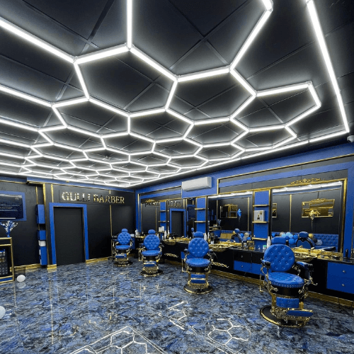 Gulli barber square format